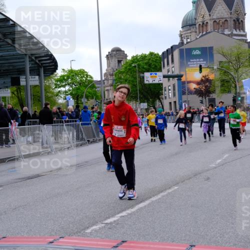 25.04.2026 - Das Zehntel Tim E. http://msf.ph/oto/9571186 25.04.2026 09:05:39 Ziel 1118, 1130, 1659, 1952, 2357, 2372, 2555, 3620, 3750, 3780, 3782 meine-sportfotos.de