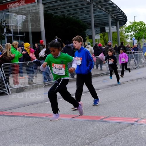 25.04.2026 - Das Zehntel Tim E. http://msf.ph/oto/9571208 25.04.2026 09:05:43 Ziel 1118, 1128, 1130, 1659, 1939, 1949, 1952, 2177, 2357, 2372, 2483, 2555, 2626, 2687, 3240, 3620, 3750, 3780, 3782 meine-sportfotos.de