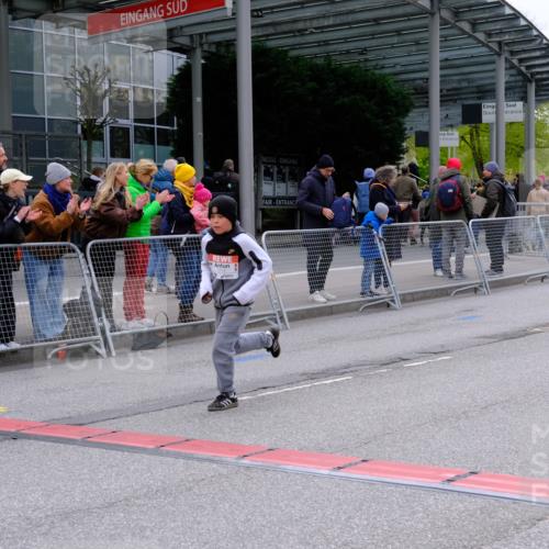 25.04.2026 - Das Zehntel Tim E. http://msf.ph/oto/9571259 25.04.2026 09:05:58 Ziel 1616, 1973, 2677, 2924, 2930, 3753, 3771, 3779, 3781 meine-sportfotos.de