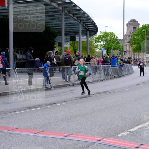 25.04.2026 - Das Zehntel Tim E. http://msf.ph/oto/9571260 25.04.2026 09:05:58 Ziel 1616, 1973, 2677, 2924, 2930, 3753, 3771, 3779, 3781 meine-sportfotos.de