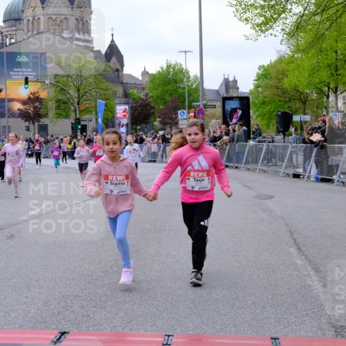 25.04.2026 - Das Zehntel Tim E. http://msf.ph/oto/9571271 25.04.2026 09:06:02 Ziel 1616, 1973, 2677, 2973, 2985, 3732, 3753, 3779 meine-sportfotos.de