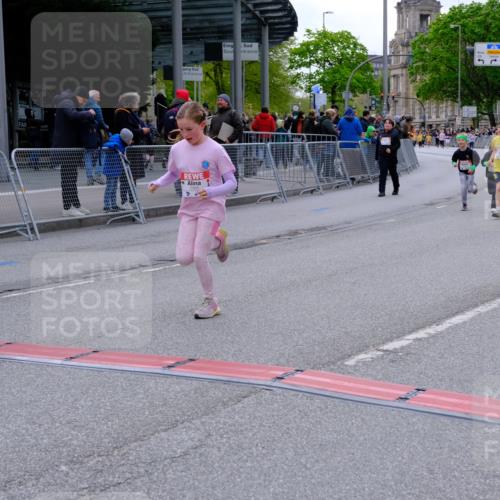 25.04.2026 - Das Zehntel Tim E. http://msf.ph/oto/9571274 25.04.2026 09:06:04 Ziel 1524, 1616, 1973, 2180, 2202, 2973, 2985, 3732, 3735, 3742, 3753, 3779 meine-sportfotos.de