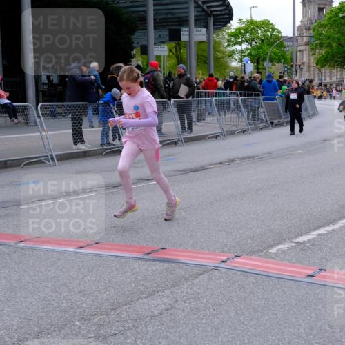25.04.2026 - Das Zehntel Tim E. http://msf.ph/oto/9571275 25.04.2026 09:06:04 Ziel 1524, 1616, 1973, 2180, 2202, 2973, 2985, 3732, 3735, 3742, 3753, 3779 meine-sportfotos.de