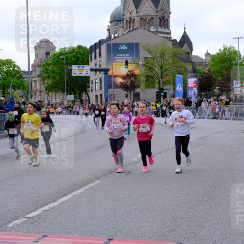 25.04.2026 - Das Zehntel Tim E. http://msf.ph/oto/9571279 25.04.2026 09:06:06 Ziel 1524, 1973, 2180, 2202, 2973, 2985, 3732, 3735, 3742, 3753, 3779 meine-sportfotos.de