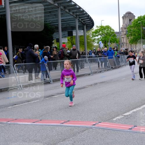 25.04.2026 - Das Zehntel Tim E. http://msf.ph/oto/9571307 25.04.2026 09:06:14 Ziel 1079, 1095, 1321, 1524, 1800, 2180, 2202, 2614, 3732, 3735, 3742, 3864, 3877, 3934, 3935, 3953 meine-sportfotos.de