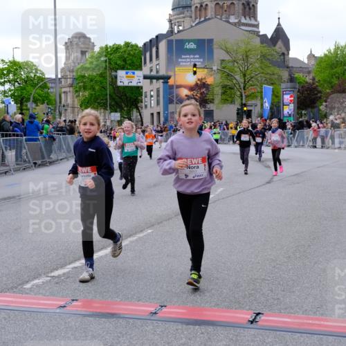 25.04.2026 - Das Zehntel Tim E. http://msf.ph/oto/9571321 25.04.2026 09:06:19 Ziel 1079, 1095, 1321, 1375, 1498, 1800, 2614, 3785, 3791, 3864, 3877, 3934, 3935, 3953 meine-sportfotos.de