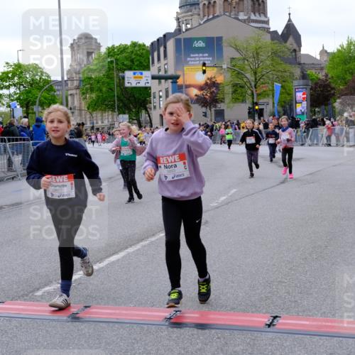 25.04.2026 - Das Zehntel Tim E. http://msf.ph/oto/9571324 25.04.2026 09:06:19 Ziel 1079, 1095, 1321, 1375, 1498, 1800, 2614, 3785, 3791, 3864, 3877, 3934, 3935, 3953 meine-sportfotos.de