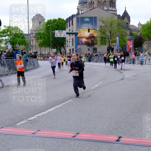 25.04.2026 - Das Zehntel Tim E. http://msf.ph/oto/9571334 25.04.2026 09:06:25 Ziel 1375, 1498, 1800, 1806, 2913, 3785, 3791, 3877, 3889, 3908, 3953 meine-sportfotos.de