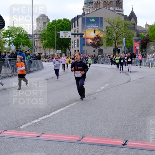 25.04.2026 - Das Zehntel Tim E. http://msf.ph/oto/9571335 25.04.2026 09:06:25 Ziel 1375, 1498, 1800, 1806, 2913, 3785, 3791, 3877, 3889, 3908, 3953 meine-sportfotos.de