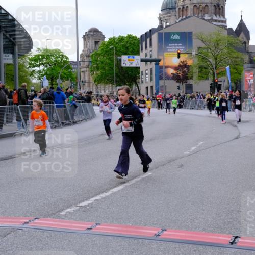 25.04.2026 - Das Zehntel Tim E. http://msf.ph/oto/9571339 25.04.2026 09:06:25 Ziel 1375, 1498, 1800, 1806, 2913, 3785, 3791, 3877, 3889, 3908, 3953 meine-sportfotos.de