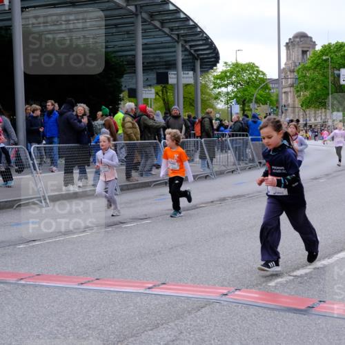 25.04.2026 - Das Zehntel Tim E. http://msf.ph/oto/9571341 25.04.2026 09:06:26 Ziel 1375, 1498, 1800, 1806, 2913, 3785, 3791, 3877, 3889, 3908, 3953 meine-sportfotos.de