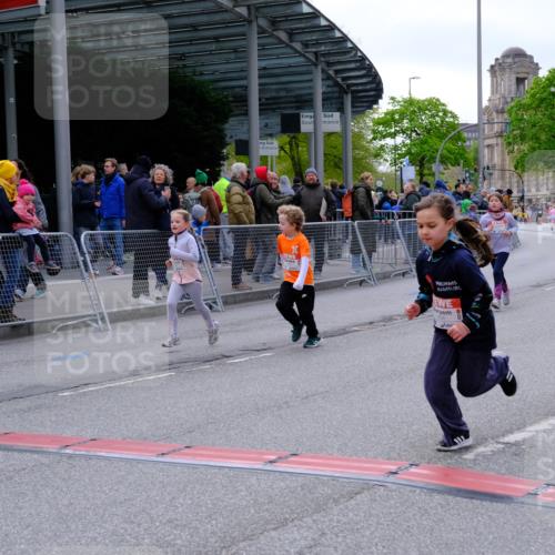 25.04.2026 - Das Zehntel Tim E. http://msf.ph/oto/9571342 25.04.2026 09:06:26 Ziel 1375, 1498, 1800, 1806, 2913, 3785, 3791, 3877, 3889, 3908, 3953 meine-sportfotos.de