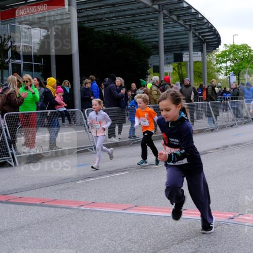 25.04.2026 - Das Zehntel Tim E. http://msf.ph/oto/9571346 25.04.2026 09:06:26 Ziel 1375, 1498, 1800, 1806, 2913, 3785, 3791, 3877, 3889, 3908, 3953 meine-sportfotos.de