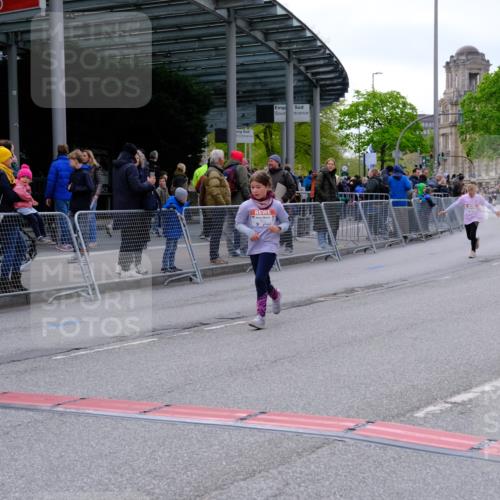 25.04.2026 - Das Zehntel Tim E. http://msf.ph/oto/9571352 25.04.2026 09:06:28 Ziel 1258, 1375, 1498, 1806, 2272, 2287, 2913, 3785, 3791, 3889, 3908 meine-sportfotos.de
