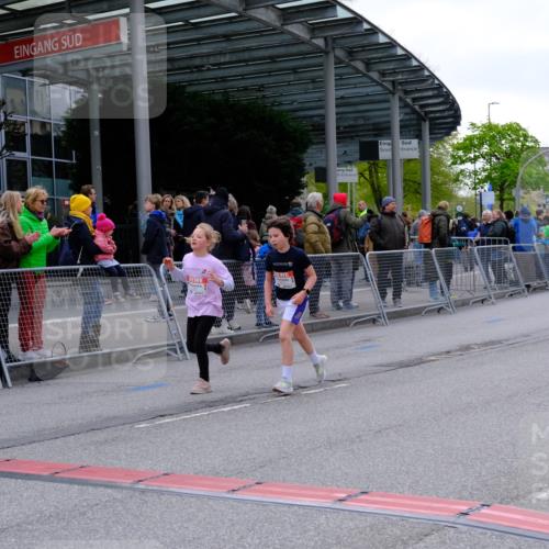 25.04.2026 - Das Zehntel Tim E. http://msf.ph/oto/9571357 25.04.2026 09:06:32 Ziel 1243, 1245, 1258, 1806, 2272, 2287, 2913, 3889, 3908 meine-sportfotos.de