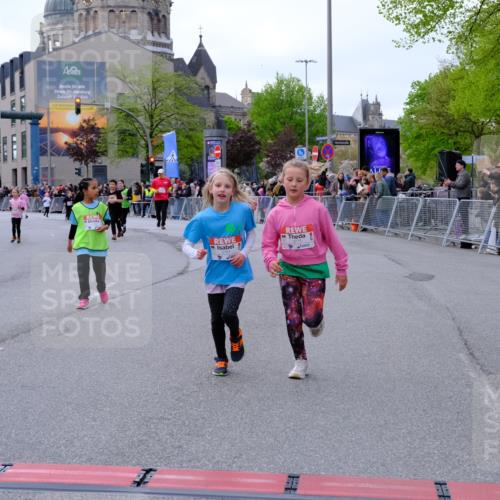 25.04.2026 - Das Zehntel Tim E. http://msf.ph/oto/9571378 25.04.2026 09:06:37 Ziel 1077, 1087, 1243, 1245, 1258, 1272, 1347, 1954, 1976, 1977, 2272, 2287, 2757, 3129, 3761, 3775 meine-sportfotos.de