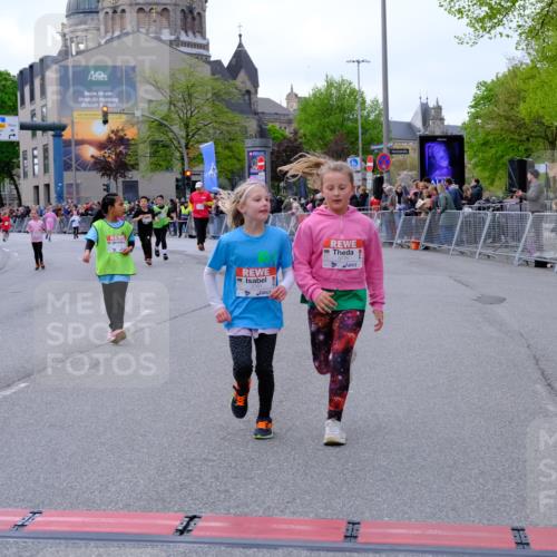 25.04.2026 - Das Zehntel Tim E. http://msf.ph/oto/9571381 25.04.2026 09:06:38 Ziel 1077, 1087, 1243, 1245, 1258, 1272, 1347, 1954, 1976, 1977, 2272, 2287, 2757, 3129, 3761, 3775 meine-sportfotos.de
