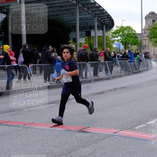 25.04.2026 - Das Zehntel Tim E. http://msf.ph/oto/9571426 25.04.2026 09:06:56 Ziel 1236, 2206, 2558, 2573, 3008, 3684 meine-sportfotos.de