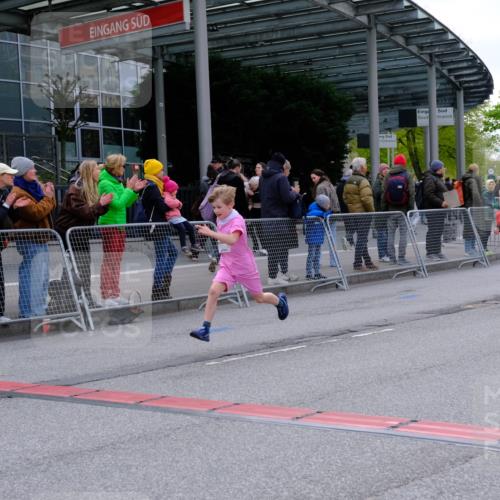 25.04.2026 - Das Zehntel Tim E. http://msf.ph/oto/9571429 25.04.2026 09:06:58 Ziel 1236, 2206, 2558, 2567, 2573, 3008, 3684 meine-sportfotos.de
