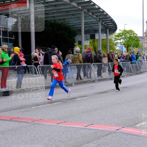 25.04.2026 - Das Zehntel Tim E. http://msf.ph/oto/9571435 25.04.2026 09:06:59 Ziel 2191, 2206, 2558, 2567, 2573, 3008, 3684 meine-sportfotos.de