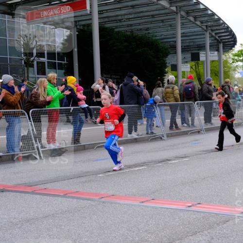 25.04.2026 - Das Zehntel Tim E. http://msf.ph/oto/9571437 25.04.2026 09:06:59 Ziel 2191, 2206, 2558, 2567, 2573, 3008, 3684 meine-sportfotos.de