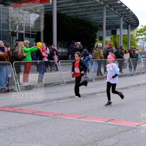 25.04.2026 - Das Zehntel Tim E. http://msf.ph/oto/9571443 25.04.2026 09:07:01 Ziel 2191, 2206, 2558, 2567, 2573, 3006, 3008, 3033, 3684 meine-sportfotos.de