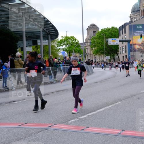25.04.2026 - Das Zehntel Tim E. http://msf.ph/oto/9571455 25.04.2026 09:07:06 Ziel 1862, 1984, 2191, 2206, 2558, 2567, 2573, 3006, 3033, 3287, 3684 meine-sportfotos.de