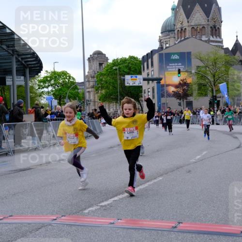 25.04.2026 - Das Zehntel Tim E. http://msf.ph/oto/9571466 25.04.2026 09:07:11 Ziel 1489, 1862, 1978, 1984, 2191, 2415, 3006, 3033, 3287 meine-sportfotos.de
