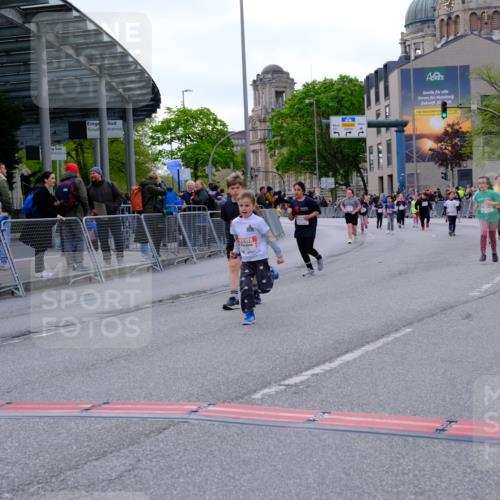 25.04.2026 - Das Zehntel Tim E. http://msf.ph/oto/9571481 25.04.2026 09:07:15 Ziel 1489, 1855, 1862, 1978, 1984, 2390, 2415, 3009, 3287 meine-sportfotos.de