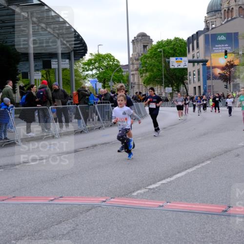 25.04.2026 - Das Zehntel Tim E. http://msf.ph/oto/9571482 25.04.2026 09:07:15 Ziel 1489, 1855, 1862, 1978, 1984, 2390, 2415, 3009, 3287 meine-sportfotos.de