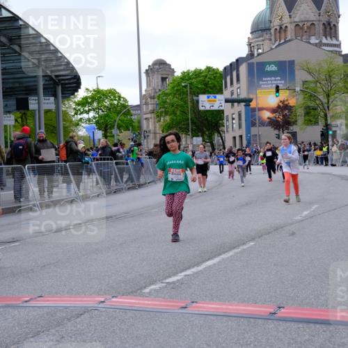 25.04.2026 - Das Zehntel Tim E. http://msf.ph/oto/9571496 25.04.2026 09:07:17 Ziel 1489, 1855, 1978, 1984, 2390, 2415, 2577, 3009, 3287 meine-sportfotos.de
