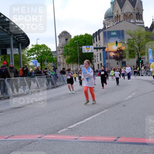 25.04.2026 - Das Zehntel Tim E. http://msf.ph/oto/9571502 25.04.2026 09:07:19 Ziel 1154, 1489, 1592, 1855, 1978, 2110, 2390, 2415, 2577, 2779, 3009 meine-sportfotos.de