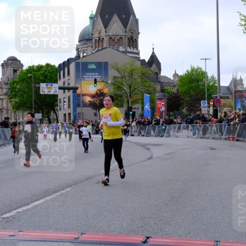 25.04.2026 - Das Zehntel Tim E. http://msf.ph/oto/9571507 25.04.2026 09:07:21 Ziel 1059, 1061, 1154, 1489, 1592, 1855, 2110, 2390, 2415, 2577, 2779, 3009 meine-sportfotos.de