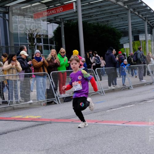 25.04.2026 - Das Zehntel Tim E. http://msf.ph/oto/9571568 25.04.2026 09:07:43 Ziel 1816, 1921, 2692, 2697, 2837, 3497 meine-sportfotos.de