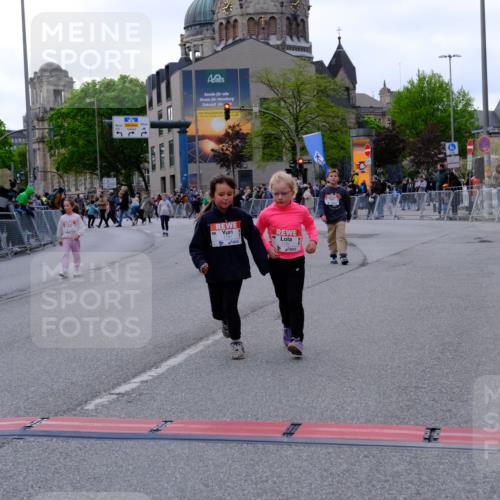 25.04.2026 - Das Zehntel Tim E. http://msf.ph/oto/9571579 25.04.2026 09:08:07 Ziel 1371, 1781, 1782, 2189 meine-sportfotos.de