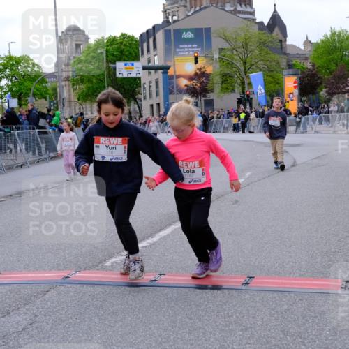 25.04.2026 - Das Zehntel Tim E. http://msf.ph/oto/9571585 25.04.2026 09:08:08 Ziel 1371, 1781, 1782, 2189 meine-sportfotos.de