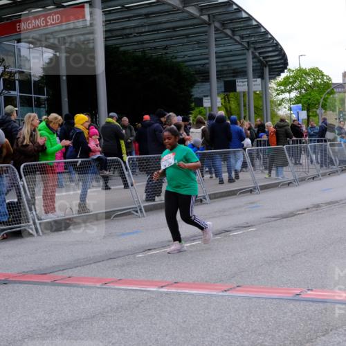 25.04.2026 - Das Zehntel Tim E. http://msf.ph/oto/9571597 25.04.2026 09:08:18 Ziel 1371, 2189, 2199, 2367 meine-sportfotos.de