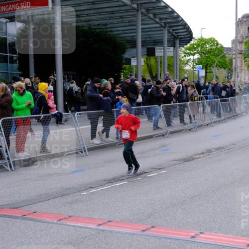 25.04.2026 - Das Zehntel Tim E. http://msf.ph/oto/9571615 25.04.2026 09:08:36 Ziel 1916, 1923, 2545 meine-sportfotos.de