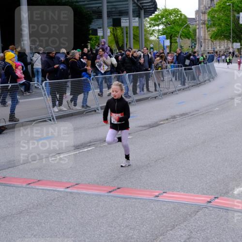 25.04.2026 - Das Zehntel Tim E. http://msf.ph/oto/9571621 25.04.2026 09:08:40 Ziel 1378, 1916, 1923, 2545 meine-sportfotos.de