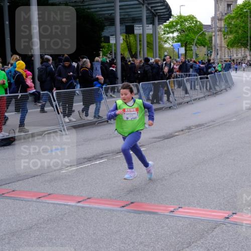 25.04.2026 - Das Zehntel Tim E. http://msf.ph/oto/9571636 25.04.2026 09:08:42 Ziel 1378, 1916, 1923, 2000, 2008, 2535, 2545 meine-sportfotos.de