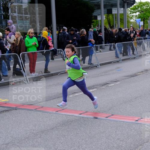 25.04.2026 - Das Zehntel Tim E. http://msf.ph/oto/9571639 25.04.2026 09:08:42 Ziel 1378, 1916, 1923, 2000, 2008, 2535, 2545 meine-sportfotos.de