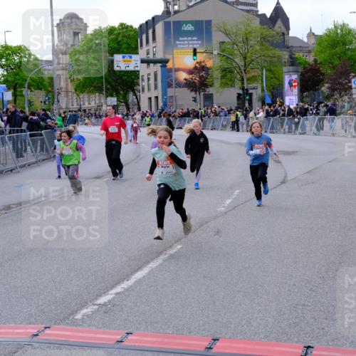 25.04.2026 - Das Zehntel Tim E. http://msf.ph/oto/9571652 25.04.2026 09:08:49 Ziel 1360, 1378, 1615, 1617, 1907, 1913, 1915, 2000, 2008, 2535 meine-sportfotos.de