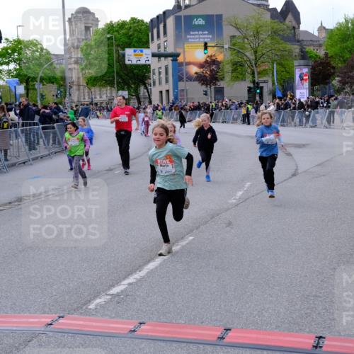 25.04.2026 - Das Zehntel Tim E. http://msf.ph/oto/9571653 25.04.2026 09:08:49 Ziel 1360, 1378, 1615, 1617, 1907, 1913, 1915, 2000, 2008, 2535 meine-sportfotos.de