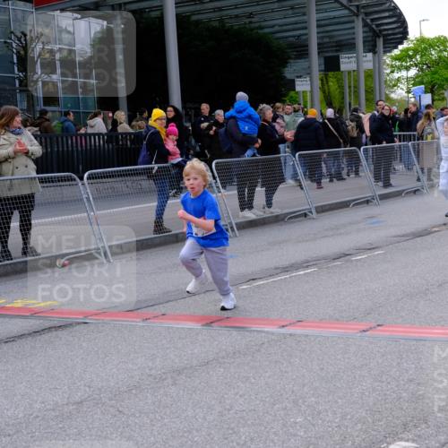 25.04.2026 - Das Zehntel Tim E. http://msf.ph/oto/9571686 25.04.2026 09:09:15 Ziel 1445, 1469, 1476, 2081, 2243 meine-sportfotos.de