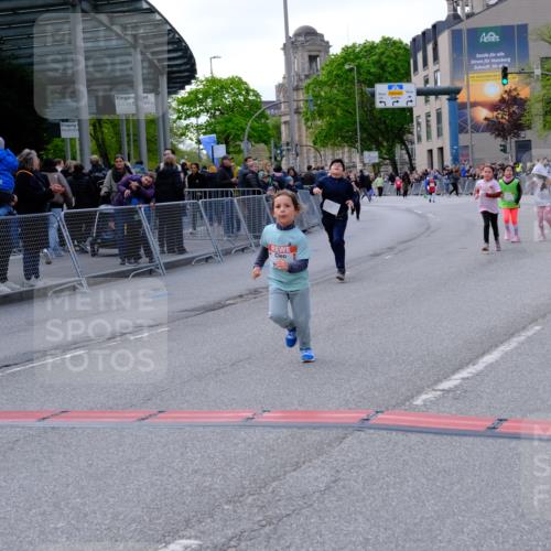 25.04.2026 - Das Zehntel Tim E. http://msf.ph/oto/9571701 25.04.2026 09:09:27 Ziel 1451, 1453, 1477, 1484, 1486, 2182, 2186, 2243 meine-sportfotos.de