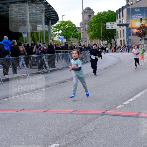 25.04.2026 - Das Zehntel Tim E. http://msf.ph/oto/9571702 25.04.2026 09:09:27 Ziel 1451, 1453, 1477, 1484, 1486, 2182, 2186, 2243 meine-sportfotos.de