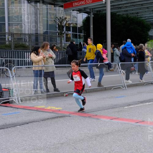 25.04.2026 - Das Zehntel Tim E. http://msf.ph/oto/9571739 25.04.2026 09:09:50 Ziel 1427, 2529 meine-sportfotos.de