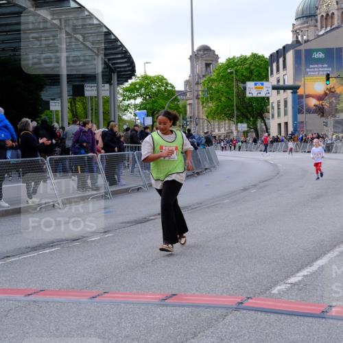 25.04.2026 - Das Zehntel Tim E. http://msf.ph/oto/9571744 25.04.2026 09:09:55 Ziel 2529, 3319 meine-sportfotos.de