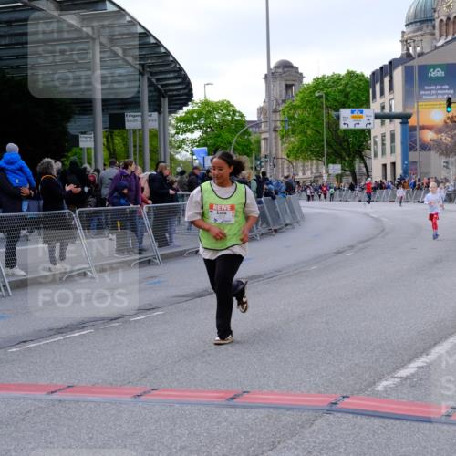 25.04.2026 - Das Zehntel Tim E. http://msf.ph/oto/9571745 25.04.2026 09:09:55 Ziel 2529, 3319 meine-sportfotos.de