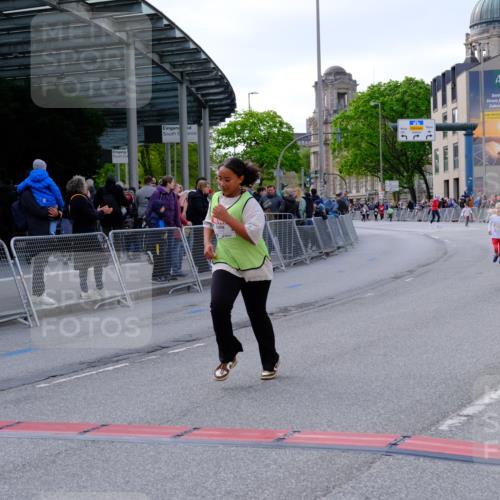 25.04.2026 - Das Zehntel Tim E. http://msf.ph/oto/9571747 25.04.2026 09:09:56 Ziel 2529, 3319 meine-sportfotos.de